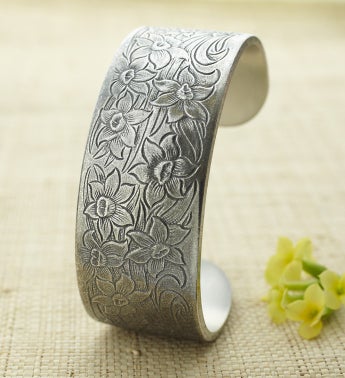 Flower of the Month Bracelet-March