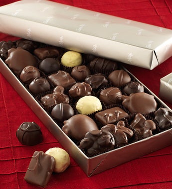 Fannie May� Colonial 2 lb Assortment